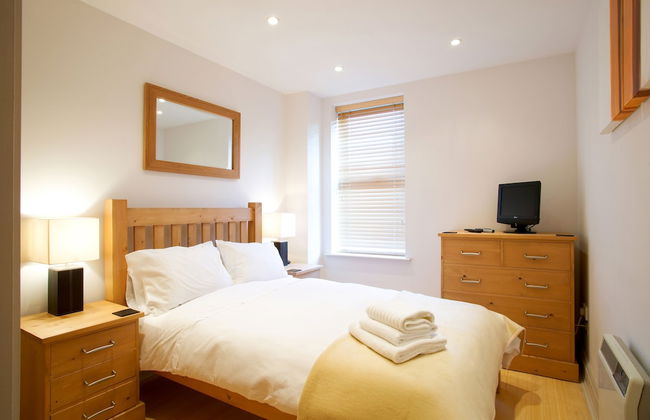 Villetts House - Photo 8