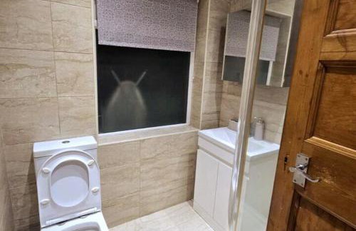 2 Bedroom Flat with Garden - Foto 7