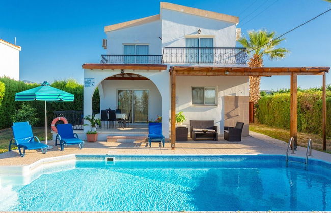 Villa Christina in Argaka - Photo 2