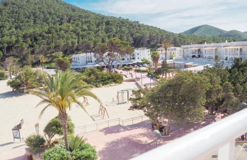 Apartamentos Cala Llonga - Foto 18
