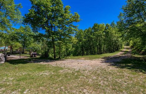 Amazing Home In Moscenice With Wifi - Photo 23