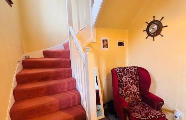 Park Road Holiday Home - Spacious 3 bedroom house with garden near Edinburgh - Photo 6