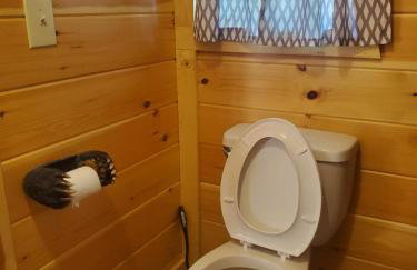 The Frontier - An Amish Built Deluxe Cabin - Foto 2