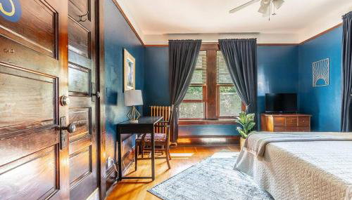 Charming Room in Historic BnB with Parking - Rm 5 - Foto 2