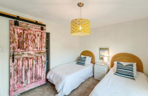 Walk to Beach and Dtwn Dining! Avalon Coastal Escape - Foto 18