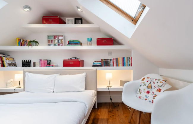 The Clapham Crib - Spacious 4bdr House With Patio - Foto 12