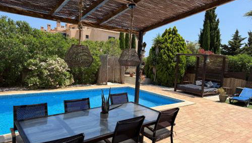 Spacious 3 bedroom villa with pool - Foto 3