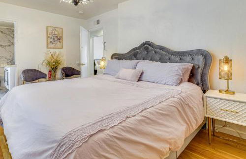 Work and Relax! Updated Walnut Creek Home with Office - Foto 13