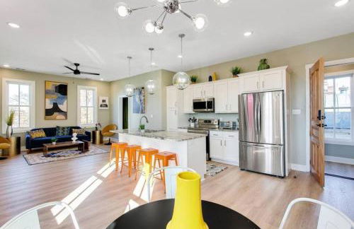 Large 7 Bedrooms Vibrant Art Spacious - Foto 13