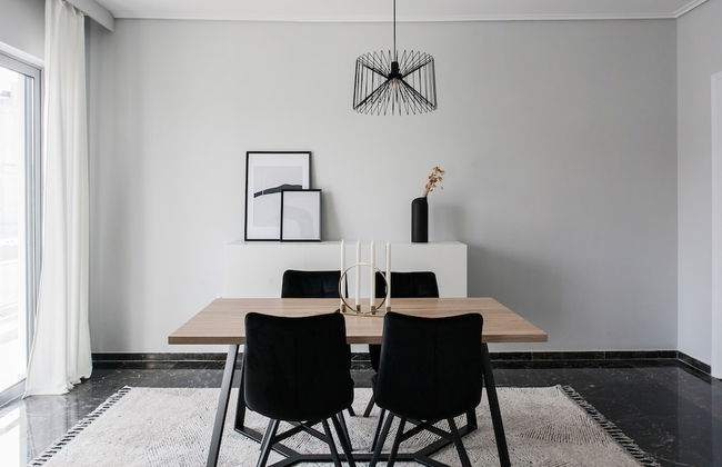 Spacious & Airy 1 Bedroom Apartment near HELEXPO - Foto 8