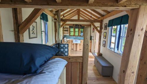 Gaggle of Geese Pub - Shepherd Huts & Bell Tents - Foto 5