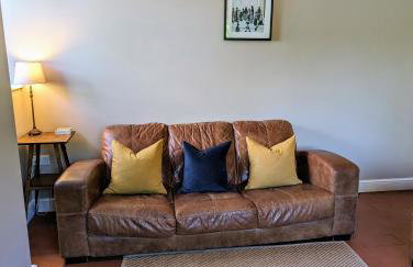 The Cob House. - Foto 12