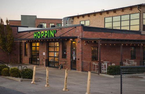 Quiet GVL Home Walk to DownTown - Foto 57