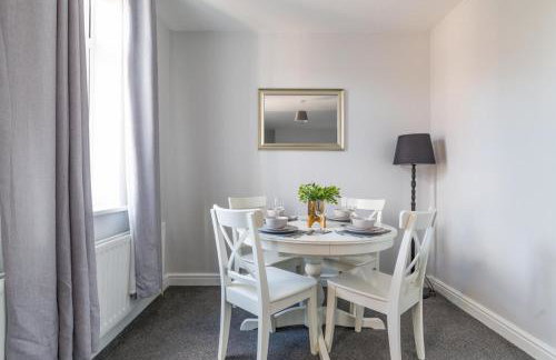 Lily Apartment - Sleeps 3 - Pet friendly - Parking - Foto 17