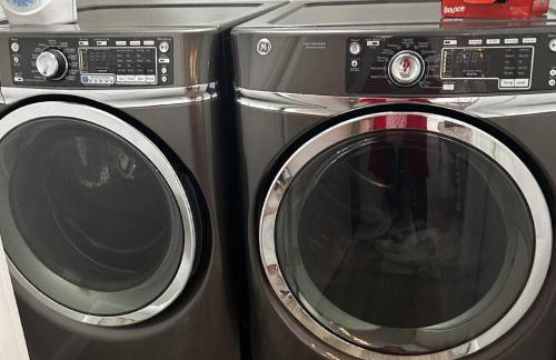 Luxury Beachfront Condo, Pool, Tennis Court, Sauna, Gym #locationenvy - Photo 25