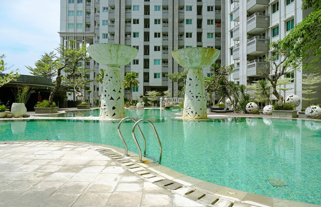 2Bedroom Sky Terrace Apartment with Pool View - Photo 12