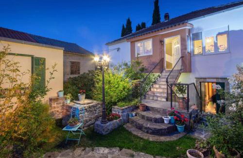 Holiday House near Split with heated pool - Photo 43