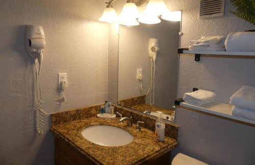 Beautiful 2-Bedroom Condo Near Universal and other Orlando Attractions, King Bed & Wi-Fi - Foto 38