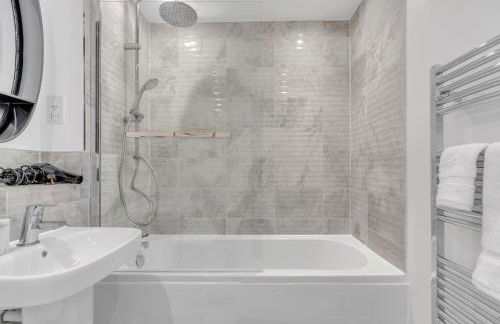 Brand New Luxurious 3bed House by AYMONS HAVEN - Foto 7