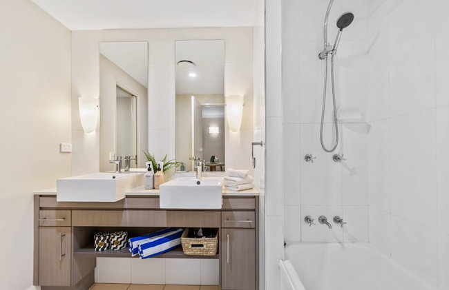 Lux Resort - 9 Pools Gym Free Parking - Foto 22