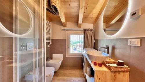 Antica corte - Attico & Lake view - Foto 4, towels, Shower