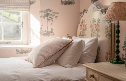 The Entire Coach House at Middleton Hall, Three Bedroom Holiday Home - Photo 21