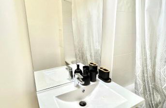 Vase d'honneur HOME proche de la gare de Corbeil ,de l'aéroport d'Orly & de Winnoland - Foto 8