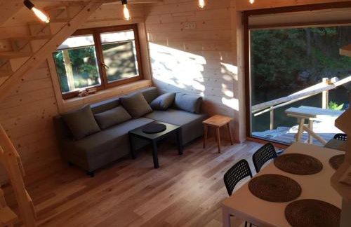 Chatka z sauną nad rzeką - Foto 7