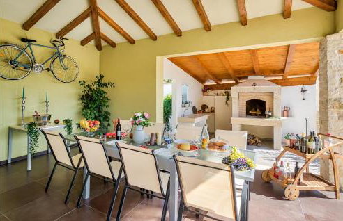 Awesome Home In Naselje Muzini - Foto 5