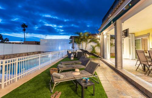 Villa Dalara Maspalomas, Private Pool and Jacuzzi - Photo 39