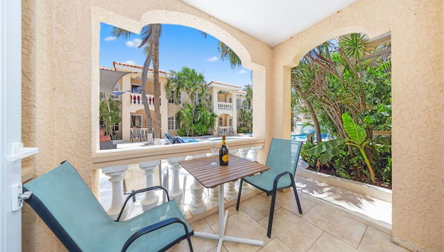 Charming Condo in Prime Location Wacamaya Condos - Foto 5, Habitación