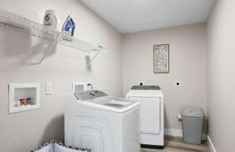 Fishing & Skate Park, 10 mins to Ark, Sleeps 14 - Foto 18