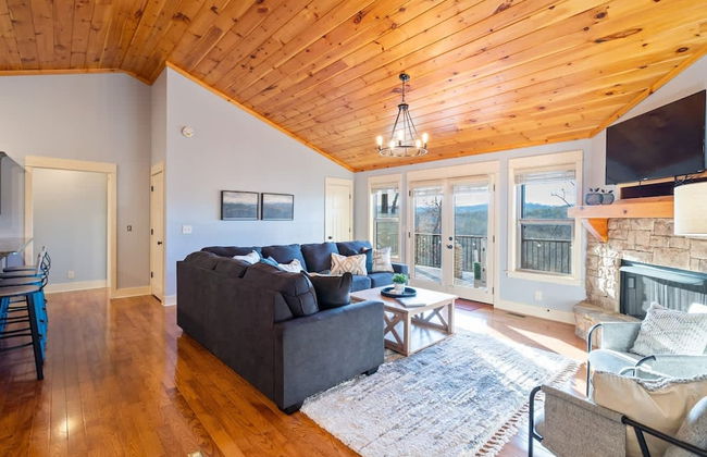 Gorgeous Blue Ridge Views Spacious Retreat With spa - Foto 13