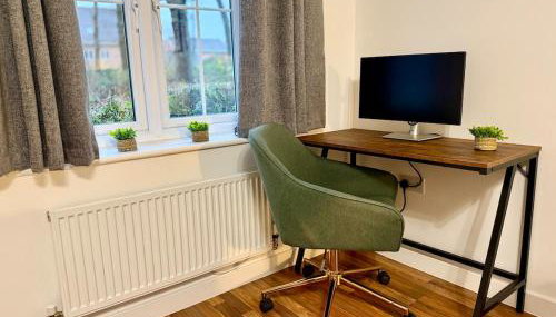 4 Bed - Parking - Fast WiFi - Desk - M6 M61 links - Pets - Foto 3