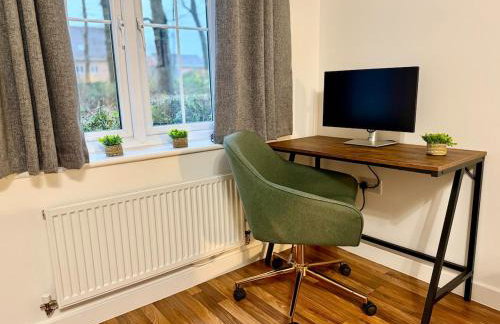 4 Bed - Parking - Fast WiFi - Desk - M6 M61 links - Pets - Foto 3