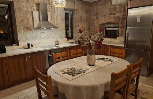 Villa Agia Sofia ένα υπέροχο καταφύγιο στο βουνό - Foto 39