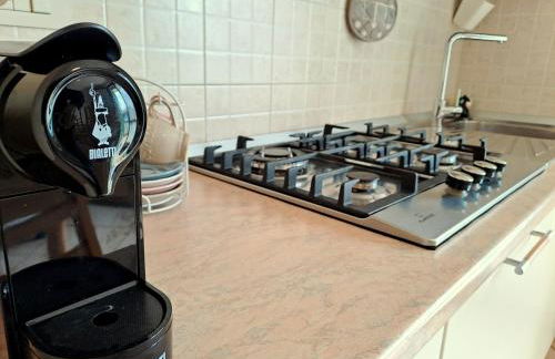 Elegante bilocale a pochi passi dal mare - Foto 9