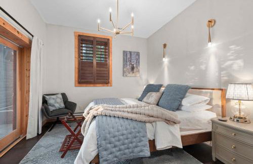 Wow Views! Hot Tub, Sauna, 85 inch TV, Pool Table - Foto 14