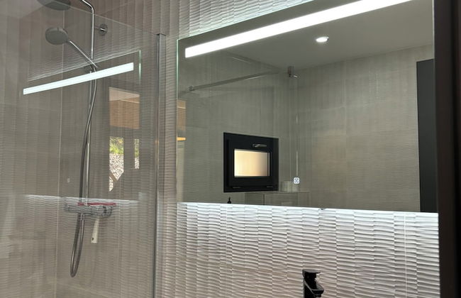 Chalets Perce Neige & Jacuzzi privatif - Photo 6