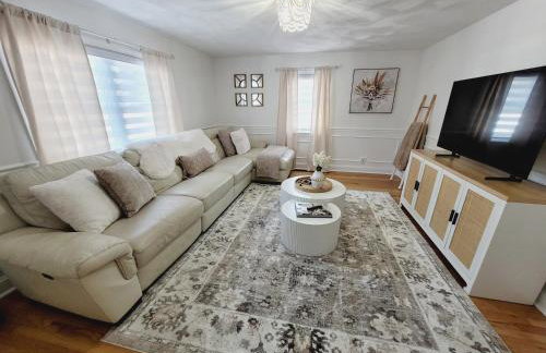 Cozy house, close to downtown Danvers - Foto 4