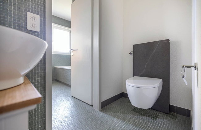 Luxury Apartment With Terrace and Garden Free Parking Smart TV etc - Foto 32