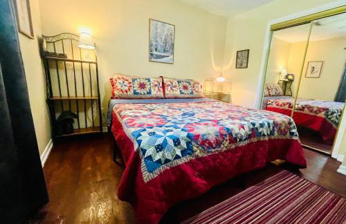 Smoky Mountain Cabin with HOTTUB - Photo 6