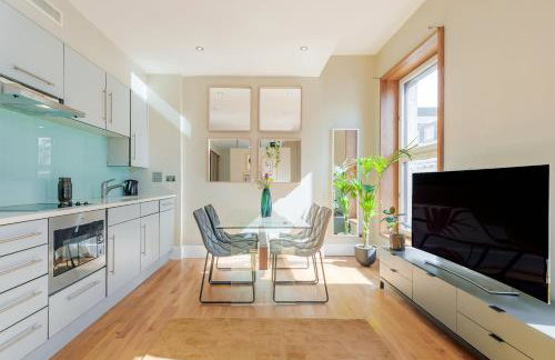 Welcome London Piccadilly Circus - Photo 31