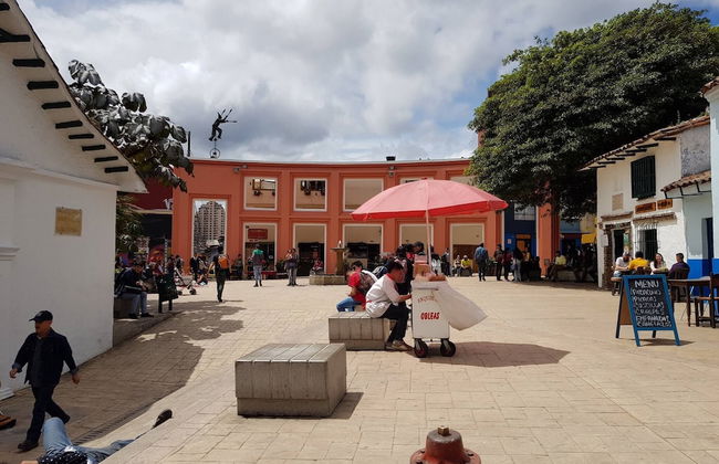 Spectacular Apartment at Historical Center - Photo 18