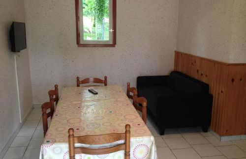 Village de Gîtes Le Châtenet - Foto 9