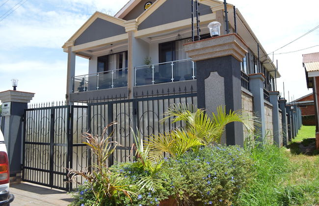 Entebbe Stay Apart-Hotel - Photo 31