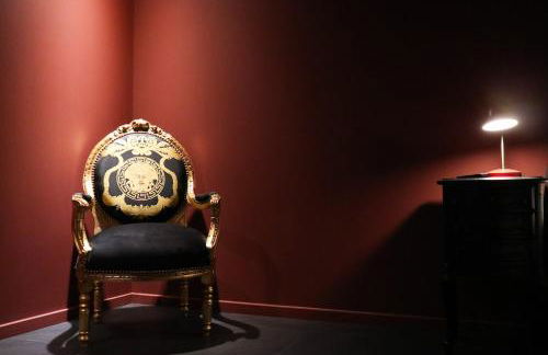 LE MOULIN DES PLAISIRS atypical SM experience - Foto 13