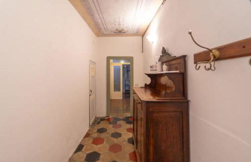 Vintage Home in the hamlet with lake view - Photo 25