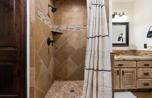 Olympus Luxury - Prime Location - HotTub, Theater and More - Foto 66