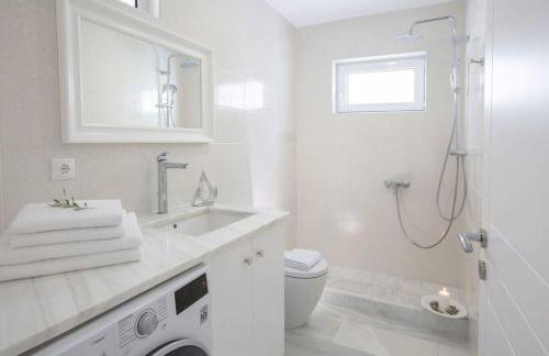 Villas Harriet - With Sea View and near the sea - Photo 24